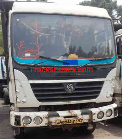 Ashok Leyland 2518 