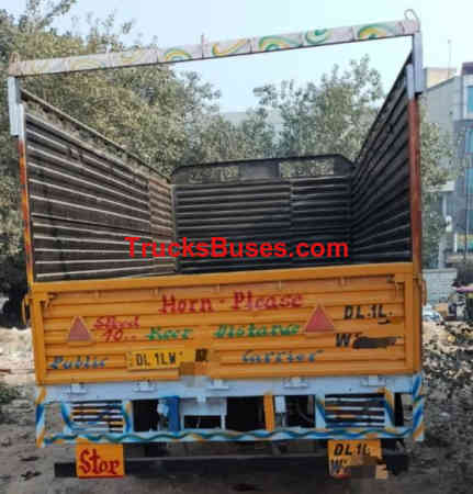 SML Isuzu Super Images