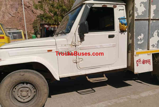 Mahindra Bolero Pickup Images