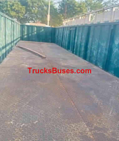Tata 4923 Images