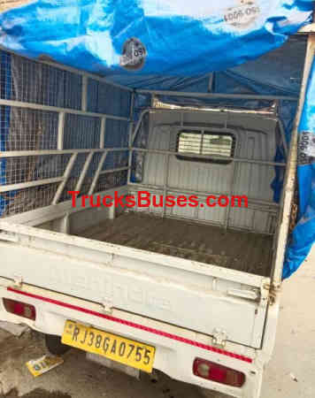 Mahindra Jeeto Mini Truck Images