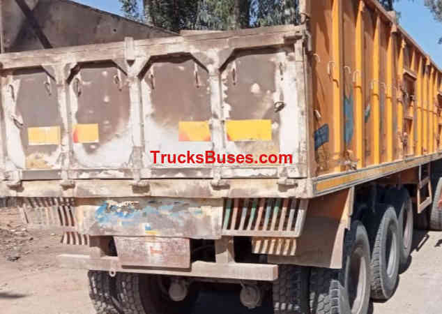 BharatBenz 4928 image 5