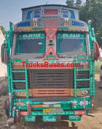 Ashok Leyland 2518 