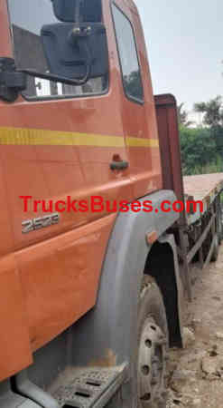 BharatBenz 2523 Images