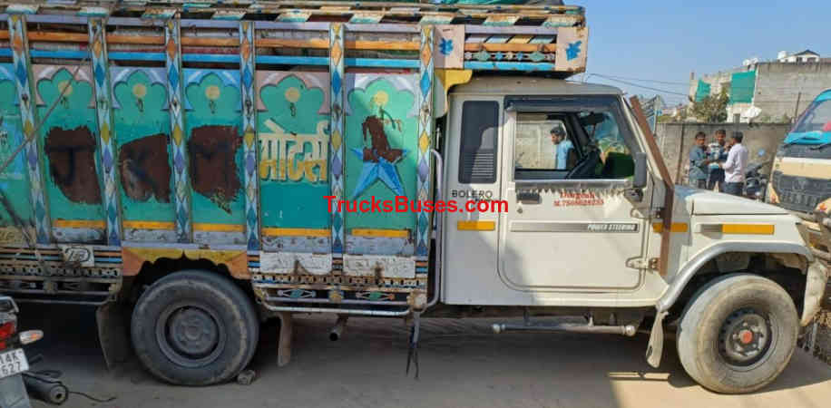 Mahindra Bolero Pickup Images