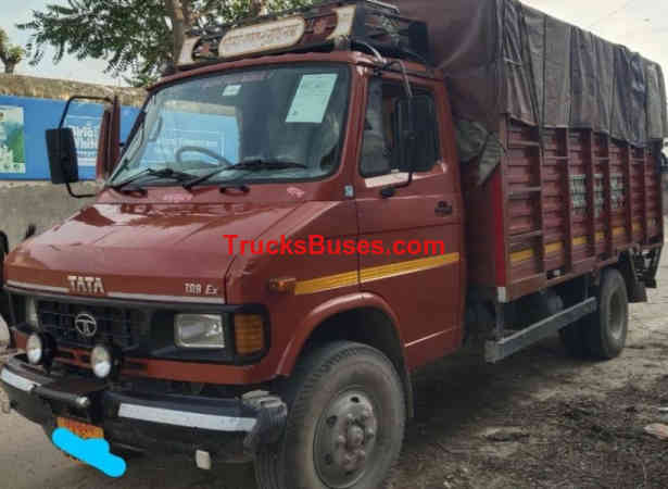Tata 709 Images