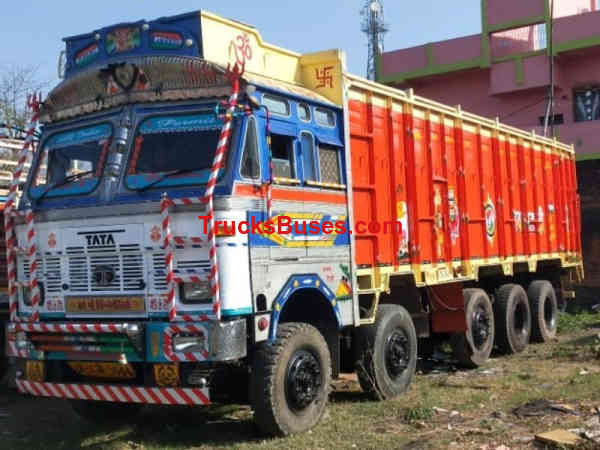 Tata 3718 Images