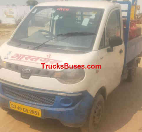 Mahindra Jeeto Mini Truck 