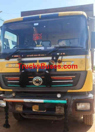 BharatBenz 2523 