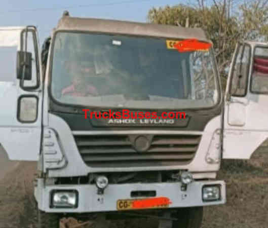 Ashok Leyland 4923 