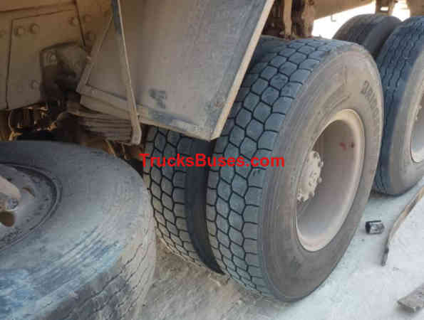 Ashok Leyland 2518 Images