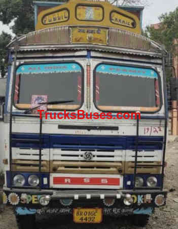 Ashok Leyland 3118 Images