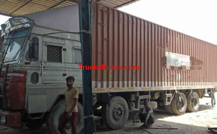 Eicher 6031 image 3