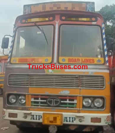 Ashok Leyland 3718 
