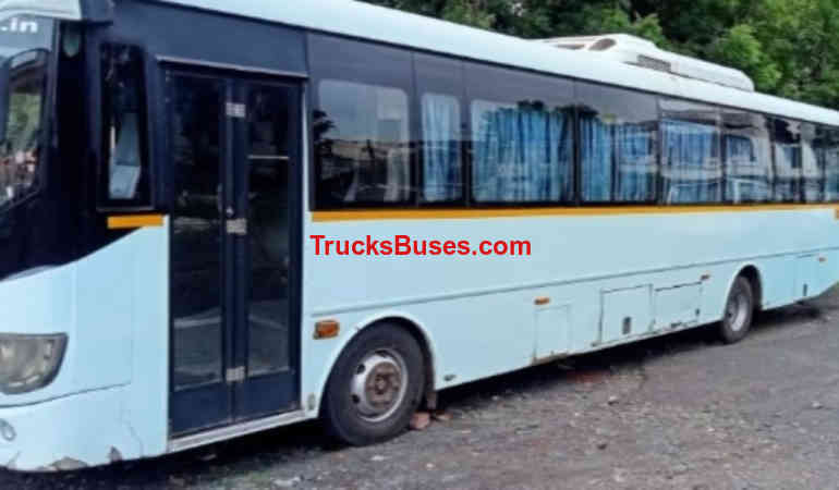 Tata LPO 1618 Images