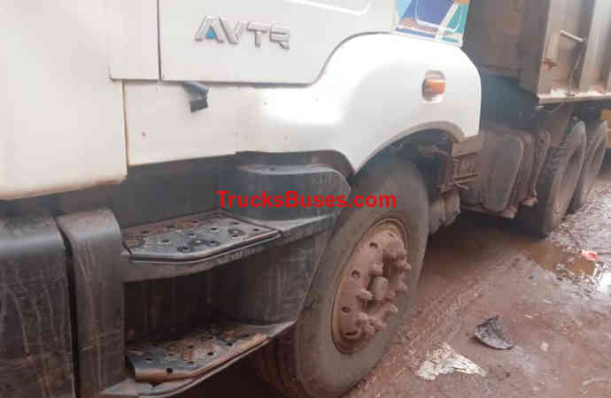 Ashok Leyland 2820 Images