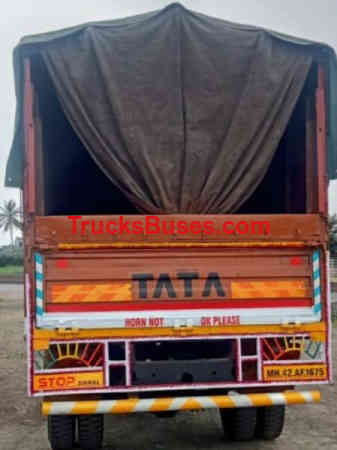 Tata 909 Images