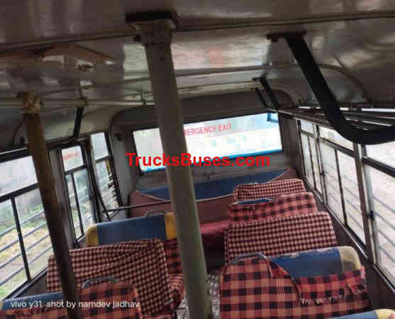 Eicher 10.90L Images