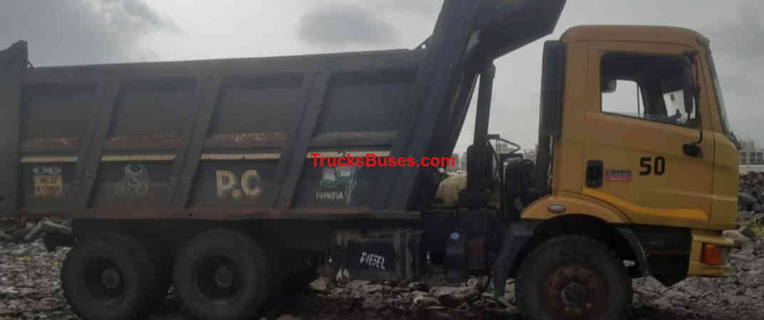 Mahindra Blazo 25 Images