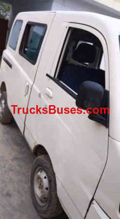 Mahindra Supro Mini Van Images