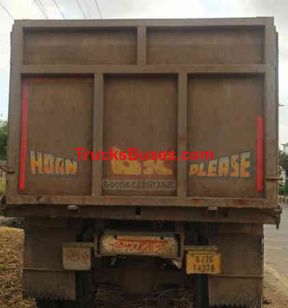 Mahindra Blazo 31 Images