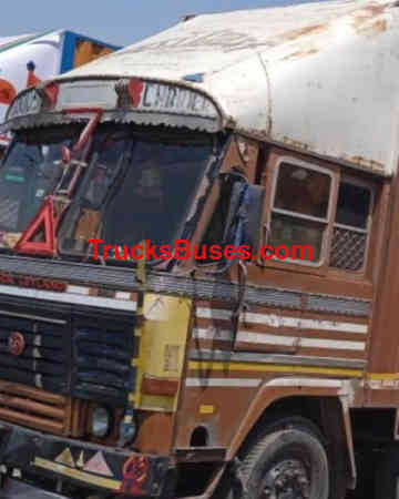 Ashok Leyland 3118 