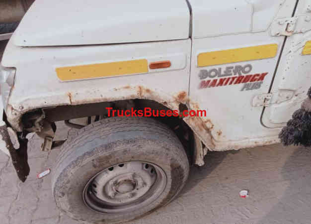 Mahindra Bolero Maxi Truck Plus Images