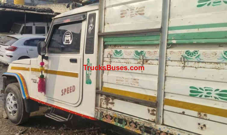 Mahindra Bolero Pickup Images