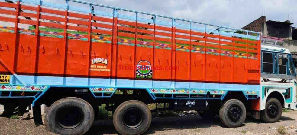 Mahindra Blazo 31 Images