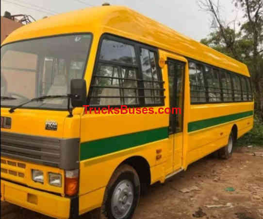 SML Isuzu Prestige Images