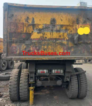 BharatBenz 4928 image 2