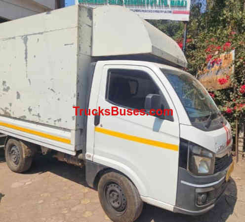 Tata Intra V10 Images