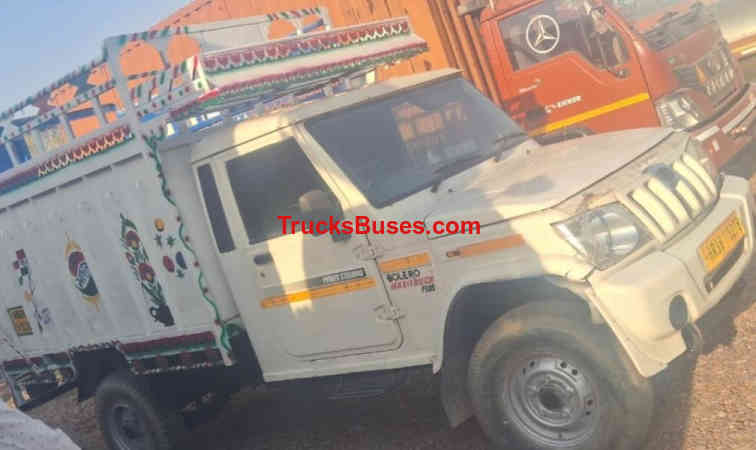 Mahindra Bolero Maxi Truck Plus Images