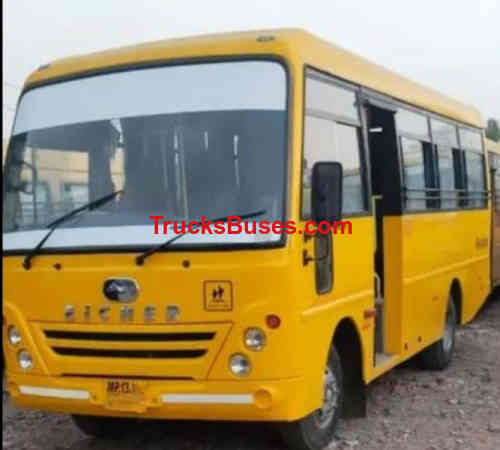 Eicher 10.90L image 2