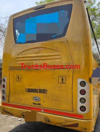 Tata LP 912 image 2