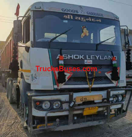 Ashok Leyland 4923 image 2