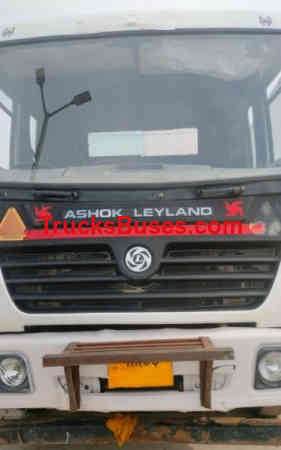 Ashok Leyland 4923 image 2