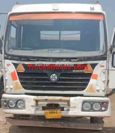 Ashok Leyland 4923 image 3