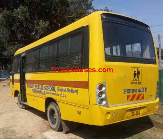 Tata LP 712 image 3
