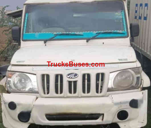 Mahindra Bolero Maxi Truck Plus Images