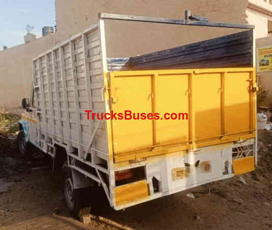 Mahindra Bolero Camper Images