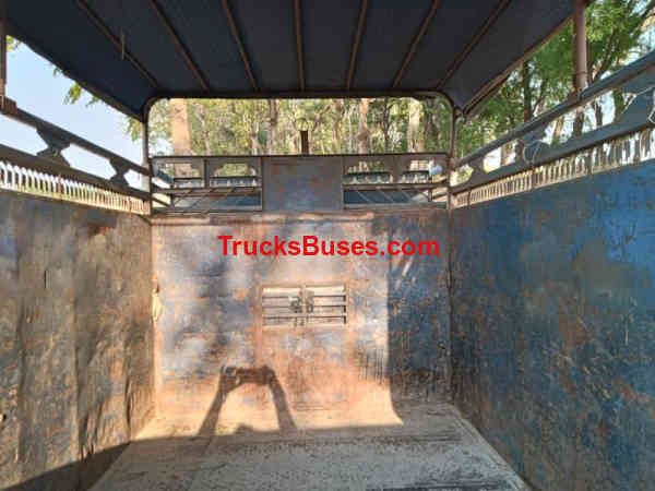 Mahindra Bolero Maxi Truck Plus Images