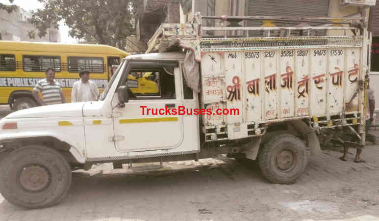 Mahindra Bolero Maxi Truck Plus Images