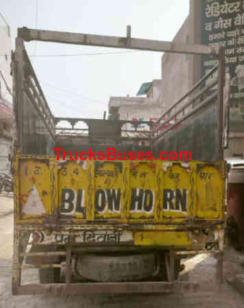 Mahindra Bolero Maxi Truck Plus Images