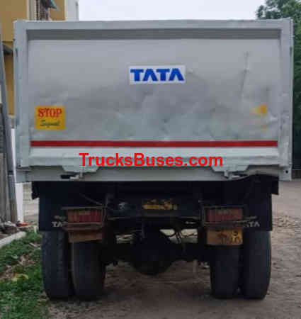 Tata 1613 Images