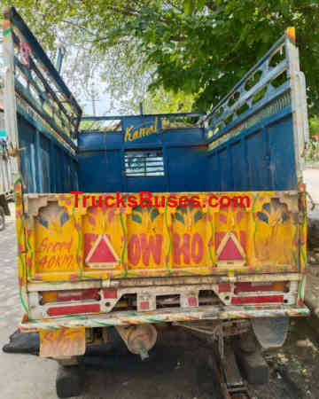 Maruti Suzuki Super Carry Images