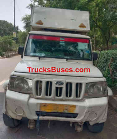 Mahindra Bolero Maxi Truck Plus Images