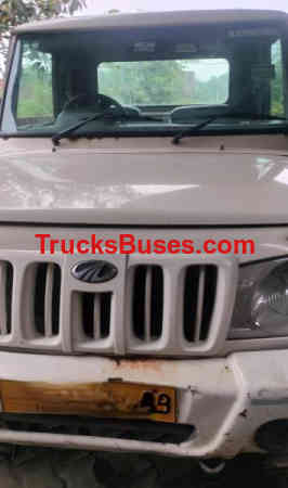 Mahindra Bolero Maxi Truck Plus Images
