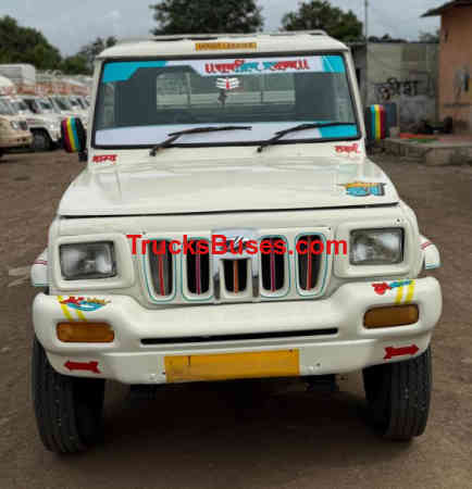 Mahindra Bolero Pickup Images