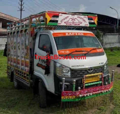 Tata Intra V30 Images